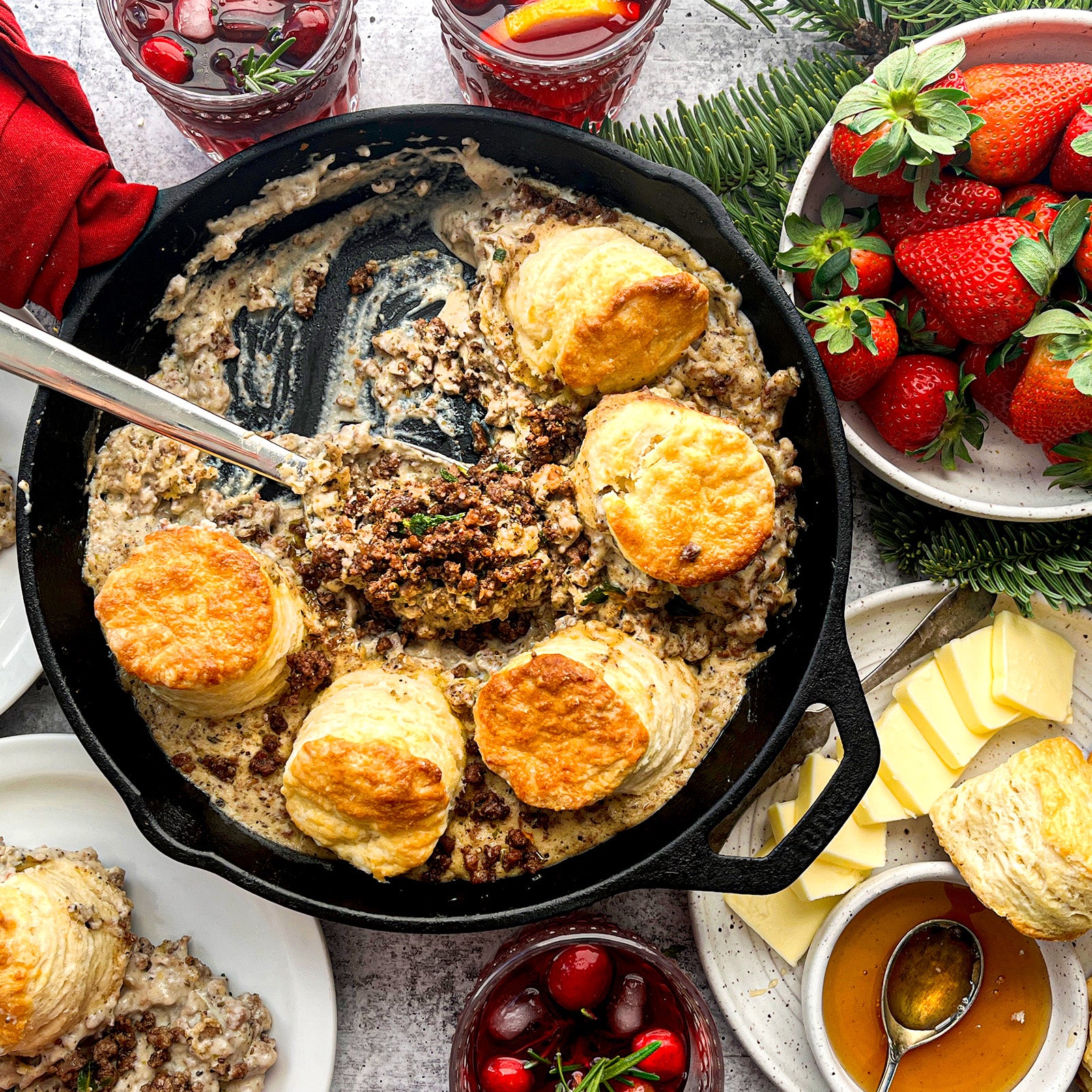 Beef White Gravy for Buttermilk Biscuits