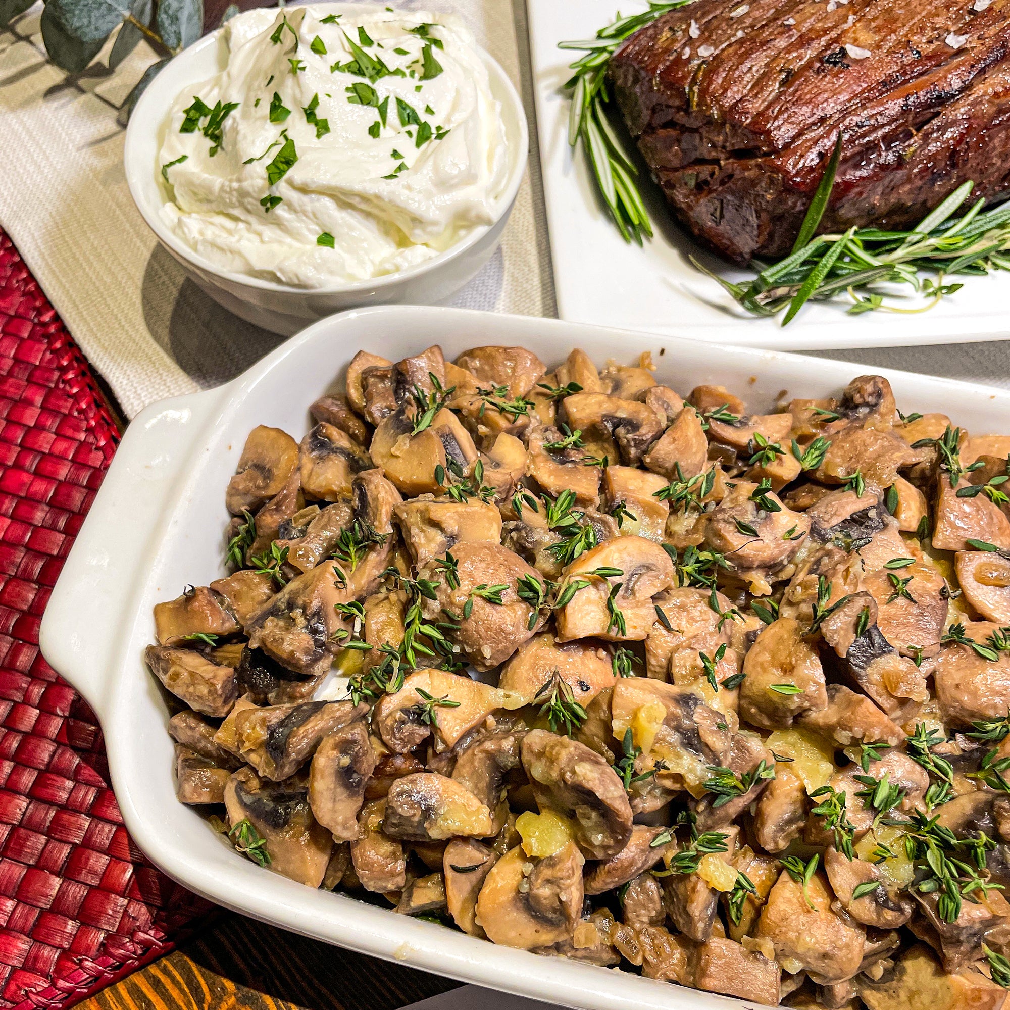 Steak with Sautéed Mushrooms with Shallot and Thyme