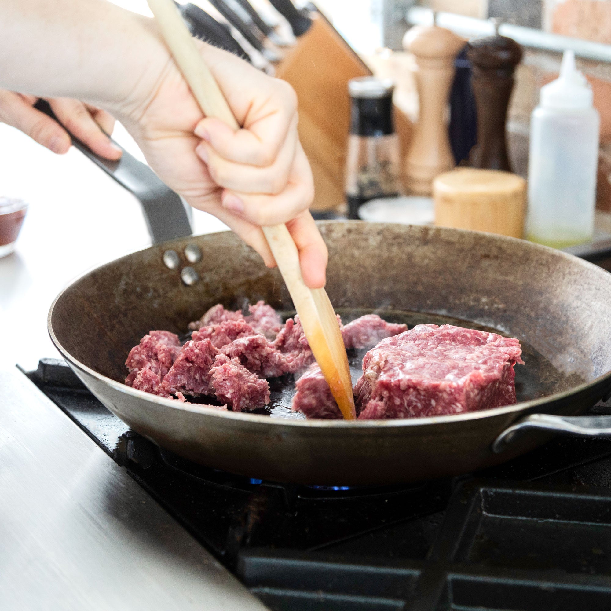 A chopping tool that'll break up ground meat while it's already in