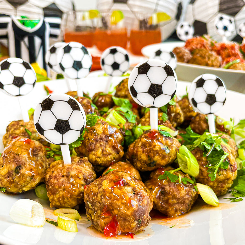 Vietnamese World Cup Meatballs with Chili Sauce